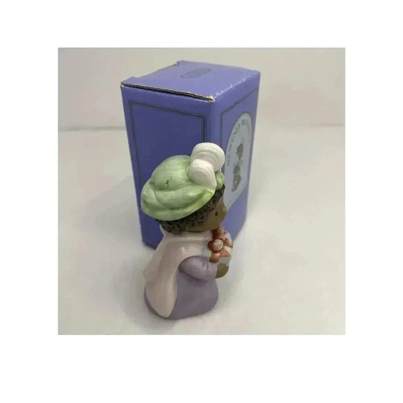 Vintage AVON Heavenly Blessings‎ Nativity collection 1986 Three Wiseman With Box - Picture 7 of 13